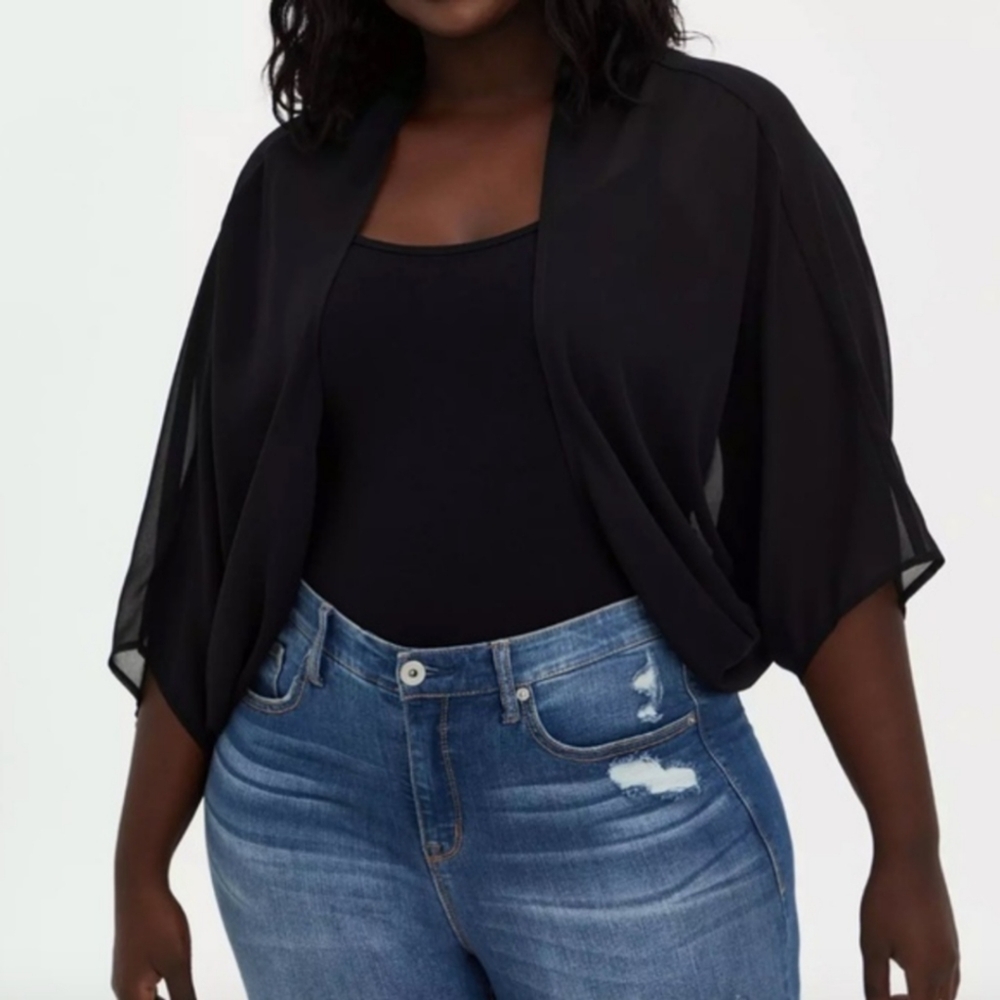🖤Torrid Black Sheer Cocoon Kimono Shrug